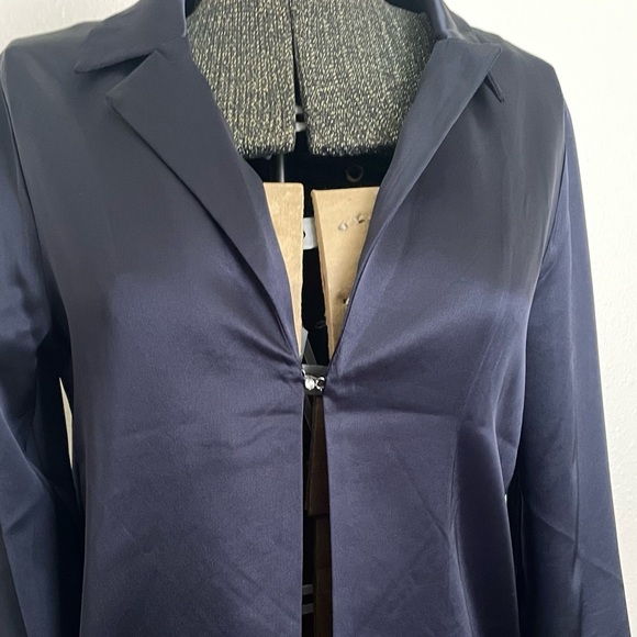 House of Harlow Silk Effect Open Front Blouse NWT - Picture 2 of 8